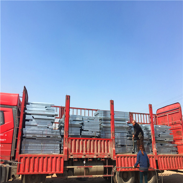 地溝蓋板.jpg 地溝蓋板.jpg